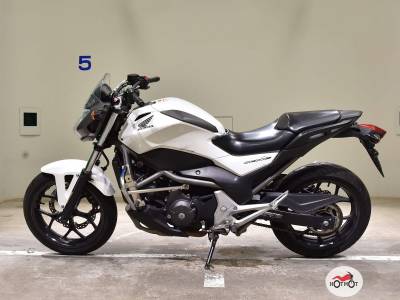 Мотоцикл HONDA NC 700S 2013, БЕЛЫЙ пробег 18078