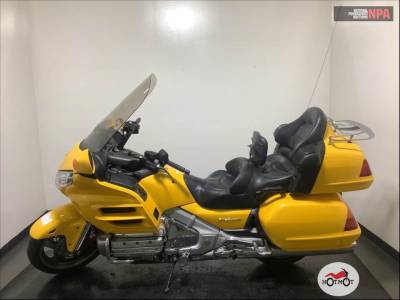 Мотоцикл HONDA GL 1800 2001, Жёлтый пробег 42385