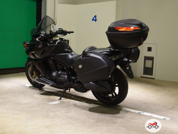 Мотоцикл HONDA DN-01 2008, Черный пробег 8414 | Мототека