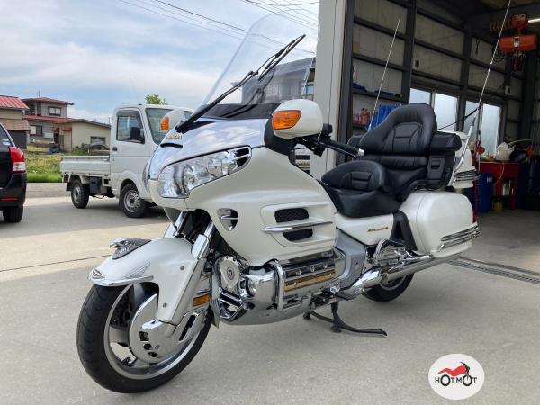 Мотоцикл HONDA GL 1800 2002, БЕЛЫЙ пробег 54954 | Мототека