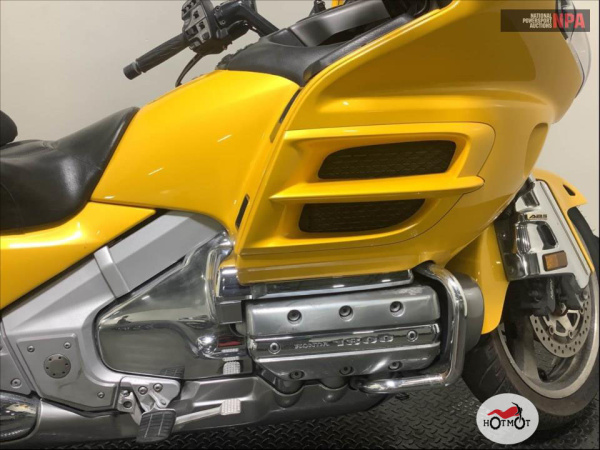 Мотоцикл HONDA GL 1800 2001, Жёлтый пробег 42385 | Мототека