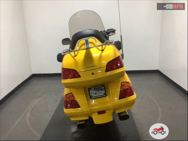 Мотоцикл HONDA GL 1800 2001, Жёлтый пробег 42385 | Мототека
